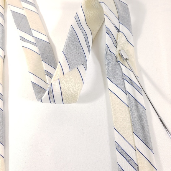 A christian dior neck tie - Picture 5 of 5